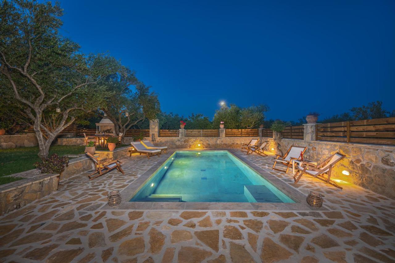 Joya Luxury Villas Kypseli ภายนอก รูปภาพ