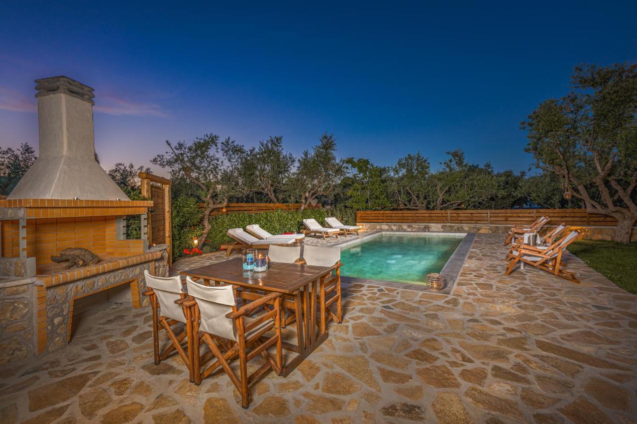 Joya Luxury Villas Kypseli ภายนอก รูปภาพ